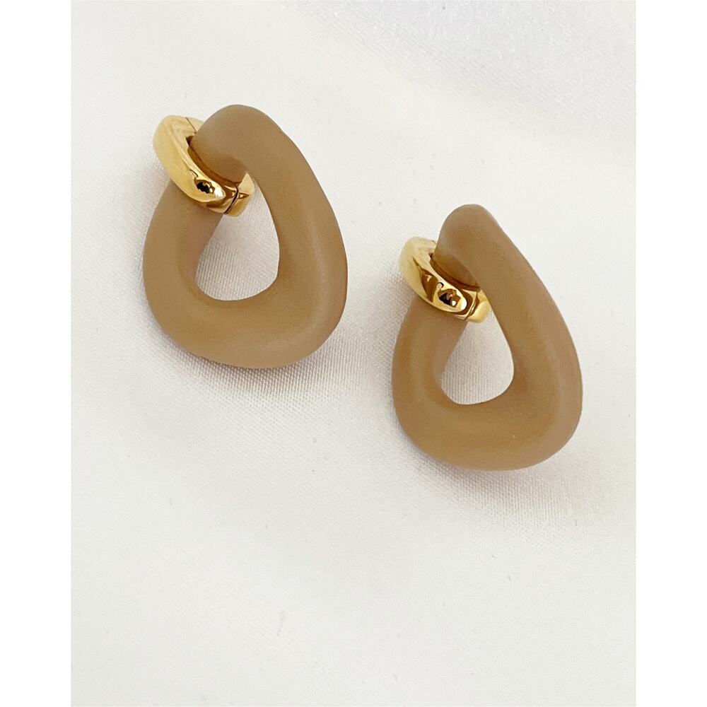 FENDI FILO Leather Stud Earrings Beige Hoop Design Pierced Gold Tone Hardware - Picture 9 of 11